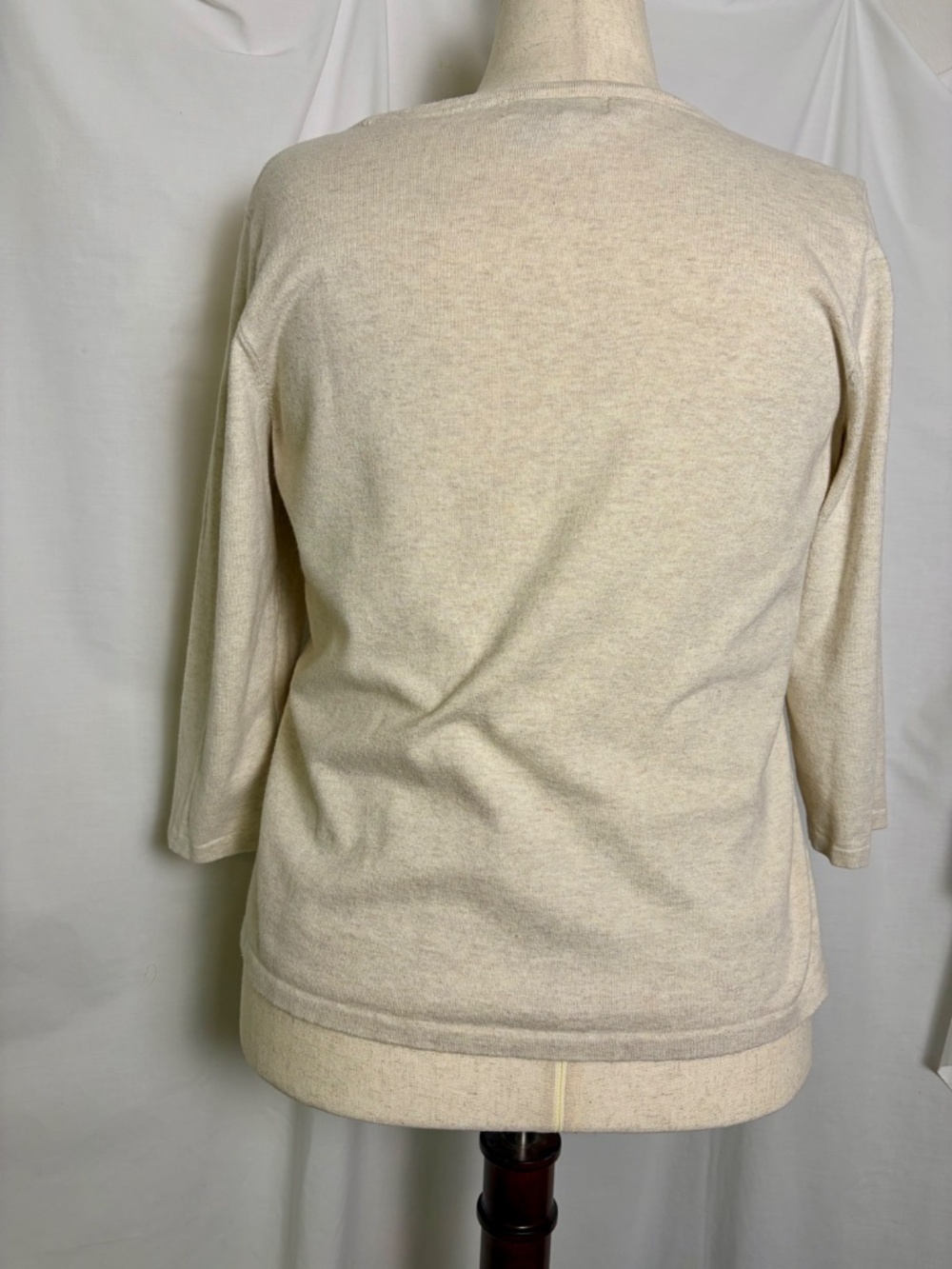 Long Sleeve Karen Scott Oat Color Sweater w/Red Fox Size Large - Picture 3 of 8